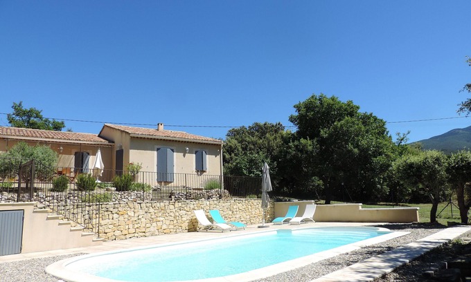 Bedoin Villa | 2 DUPLEX 1 STUDIO IN A WONDERFUL AND PEACEFUL PLACE