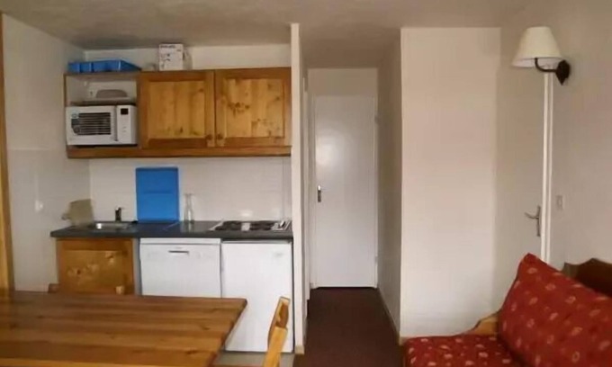 Le Pleynet Apartment | 2 FIELDS 5 FIELDS