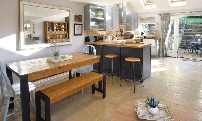 Snowshill Village Cottage | 2 Glebe Cottages - a luxury self catering that sleeps 4 guests in 2 bedrooms