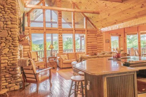 Dandridge Apartment | 2 HOMES on Douglas Lake - Smoke Rise Lodge & Barn