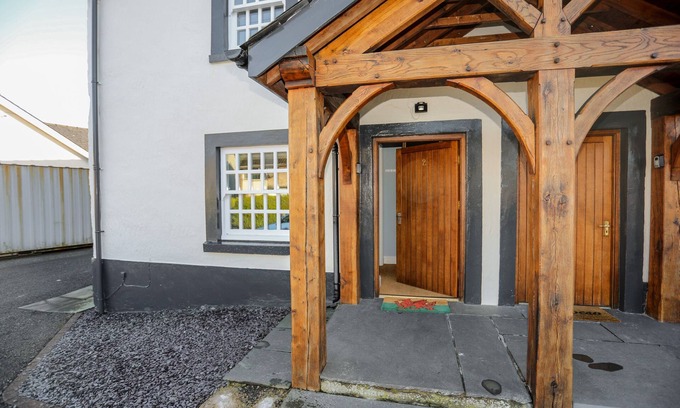 Corwen Cottage | 2 Ivy House