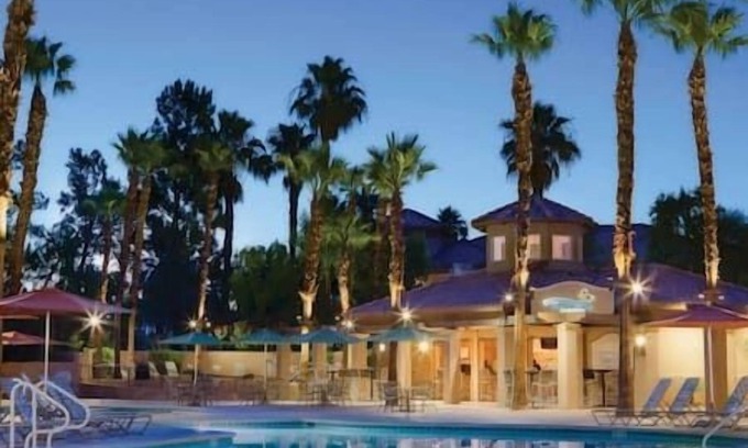 Palm Desert Resort | 2 Marriott's Desert Spring Villas II, Sauna, Pool!