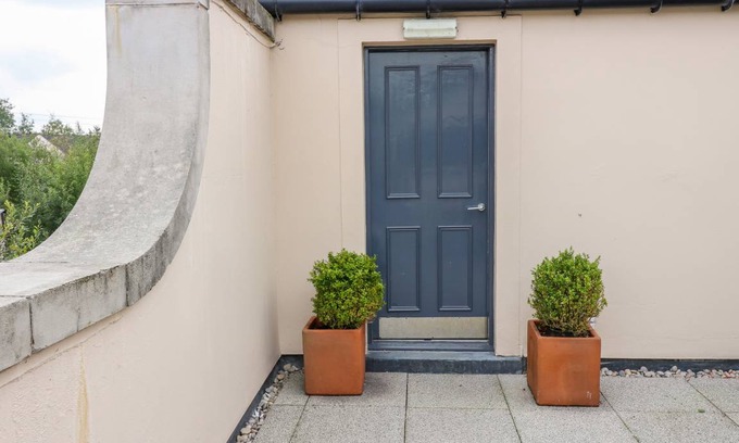 Moffat Cottage | 2 McAdam House