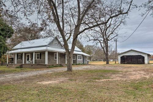 Anderson House | 2 Mi to Lake Hartwell Charming Southern Cottage