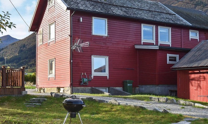 Voll Apartment | 2 person holiday home in Måndalen-By Traum