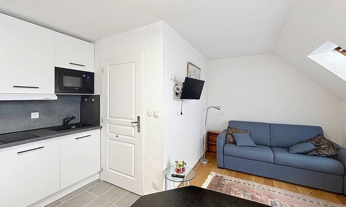 Le Home Apartment | 2-room apartment, 5 people, parking, near the beach