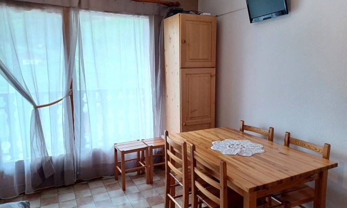 Station de Drouzin le Mont Apartment | 2 rooms + cabin with balcony and equipped kitchenette