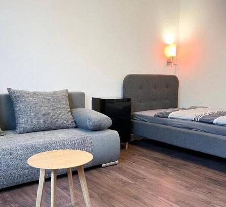 Buchholz Apartment | 2-Schlafzimmer-Wohnung mit Parkplatz-Balkon-Küche- Garten, Nahe DUS Airport, Messe