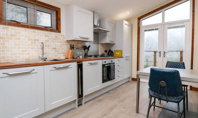 Dobwalls Cottage | 2 Southern Place