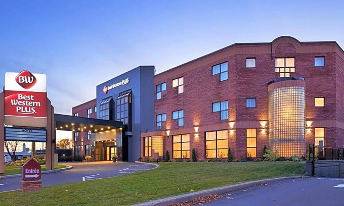 Pointe-aux-Trembles Hotel | 2-Star Hotel ∙ Best Western Plus Montreal East
