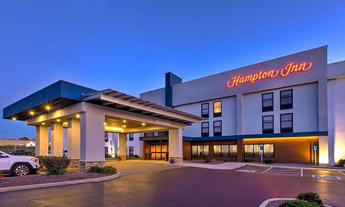 Princeton Hotel | 2-Star Hotel ∙ Hampton Inn Princeton