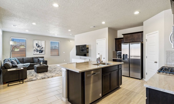 Rio Rancho House | 2-Story Home in Rio Rancho!