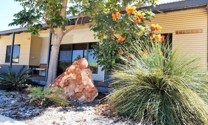 Exmouth House | 2 Trout Place - large well appointed home