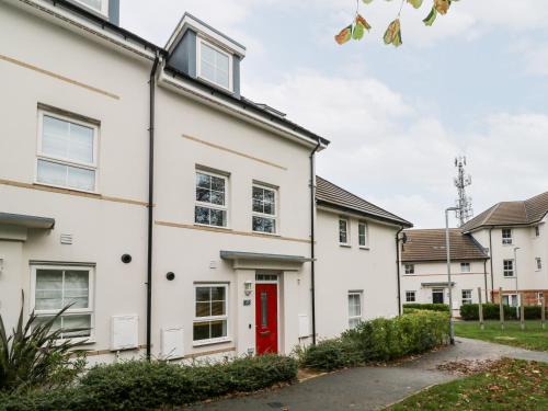 Mabe House | 20 Bishops Way