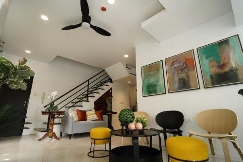 Tambo Hotel | 20 Boeing Apt