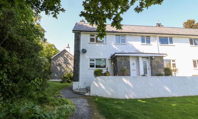 Llanbedrog House | 20 Glyn Y Mor