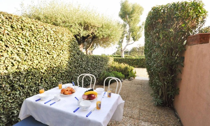 Cavalaire-sur-Mer Apartment | 20 m² Apartment ∙ 1 bedroom ∙ 2 guests