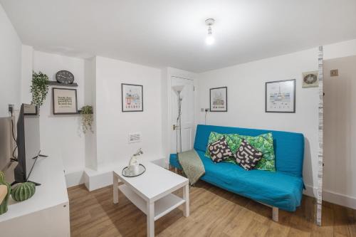 Camberwell Apartment | 20 min from city centre 2 bedrooms w ensuite