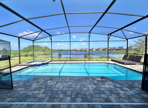 Haines City House | 200KB - Balmoral Resort