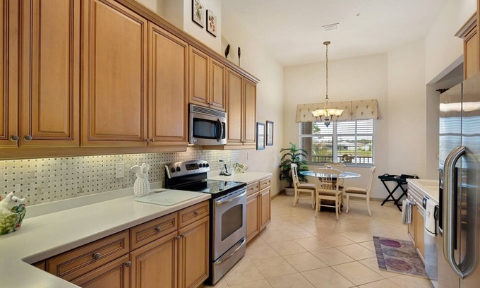 Alva House | 202 Alva Condo in Alva