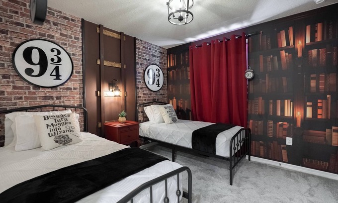 Four Corners House | 2025 Brand New 05 Bedrooms At Windsor Cay