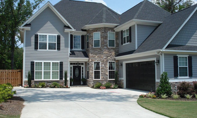 Evans House | 2025 Masters Tournament - Luxury Home Rental 8 mi