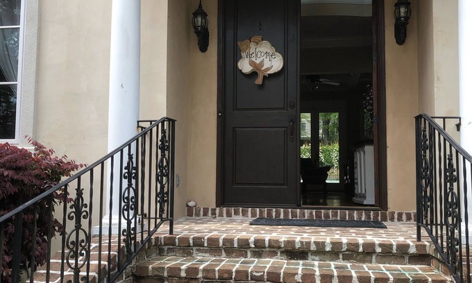 Jones Creek Plantation House | 2025 Masters Week Rental in Augusta, GA, only 7 miles from the Augusta National.