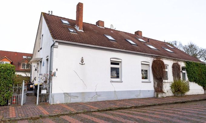Center Apartment | 203 Maritimes Ferienhaus am Fuße der KW Brücke - 203 Kleines Kapitänshaus
