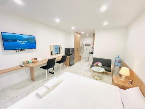 An Phu Apartment | 203 Mordern Studio with Kitchen & Balcony