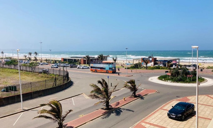 South Beach Apartment | 206 Tenbury Beach Apartment