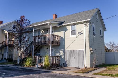 Ocean City Apartment | 208 Cottage 4 Green 2nd unit