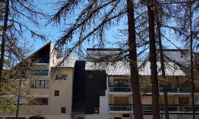 La Joue du Loup Apartment | 20m from ski slopes, tv, ski locker, 18m², La Joue du Loup
