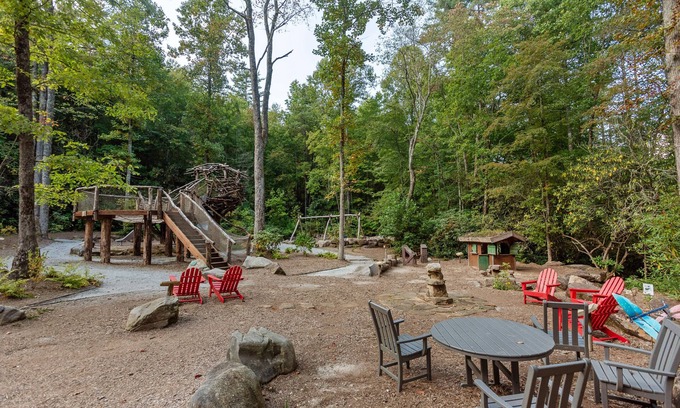 Lake Toxaway Cabin | 20min to Sapphire Resort with Amenities+Wii&Xbox!