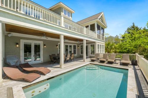 Vanderhorst Plantation House | 21 Bufflehead Drive by Akers Ellis Rentals