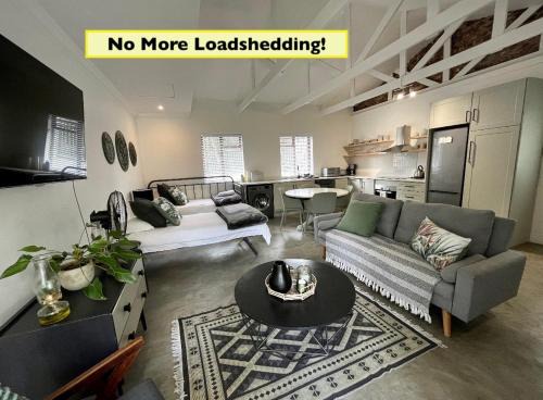 George Apartment | 21 Heather Road