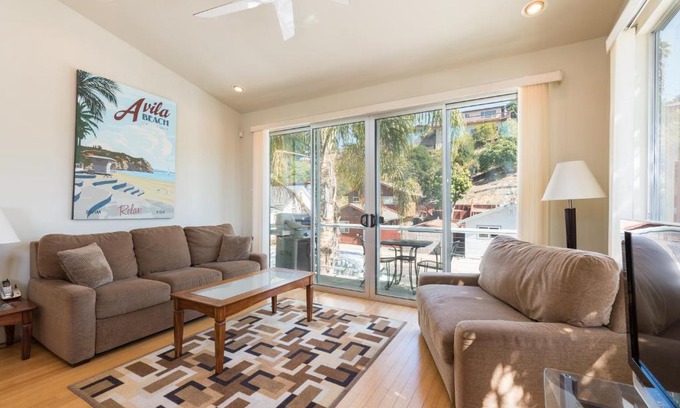 Avila Beach House | 215 San Miguel
