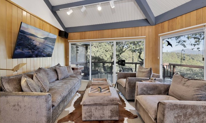 Fawnskin Cabin | 2168-piney Ridge Dome Home 3 Bedroom Home by RedAwning