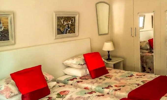Fichardt Park Apartment | 21Benade