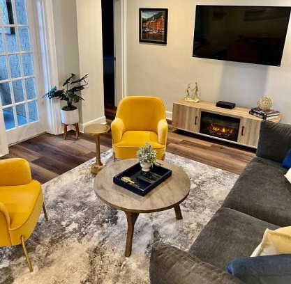 Downtown Atlanta House | 21G Rare 2BR 2BA Downtown Atlanta Hotel District
