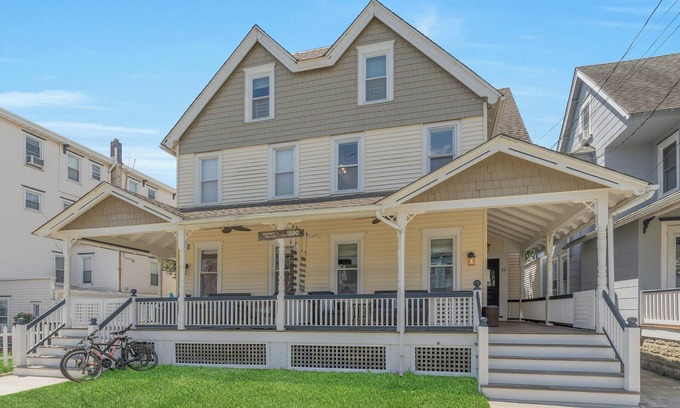 Ocean Grove House | 22 Grover's Ocean, spacious 5 bedroom home with central AC, 1 block to beach!