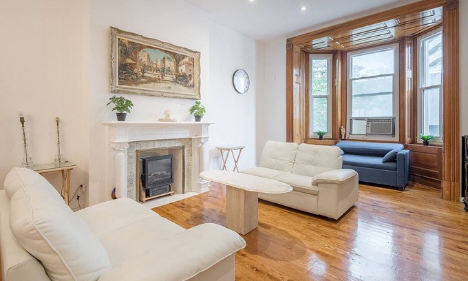 Shaughnessy Village Apartment | 2214 Blvd René-Lévesque Lovely 3BedR