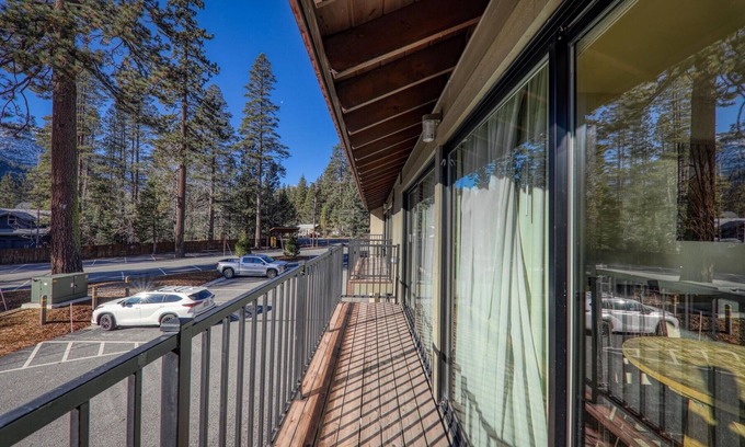 Truckee Condo | 222 Bldg B 1 Bedroom Condo