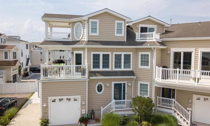 Townsend's Inlet Condo | 223 83rd Street West