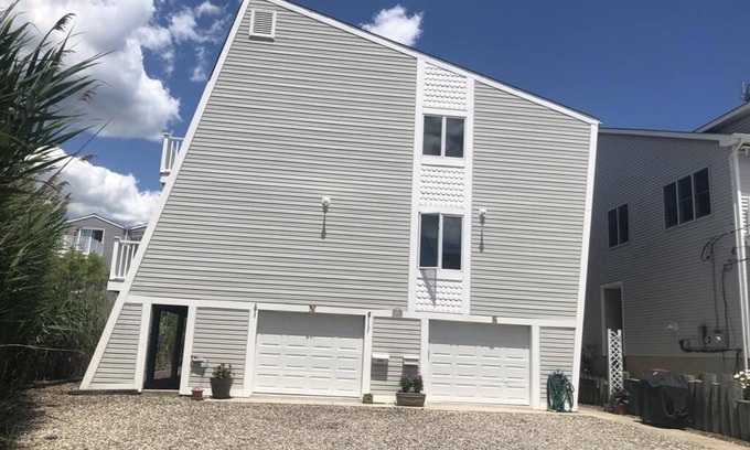 Townsend's Inlet Condo | 225 81st Street South