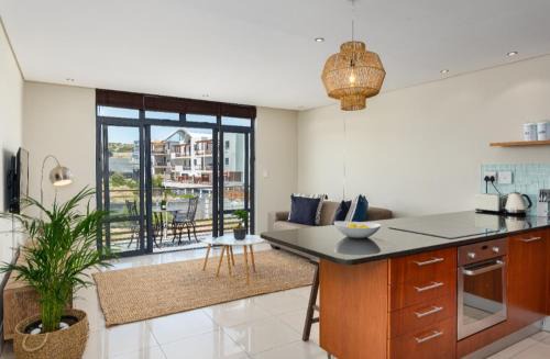 Big Bay Apartment | 229 Eden on the Bay