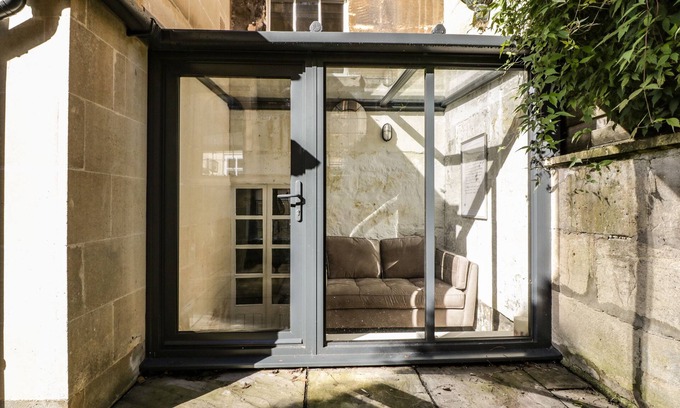 Bath Cottage | 23 Daniel Street