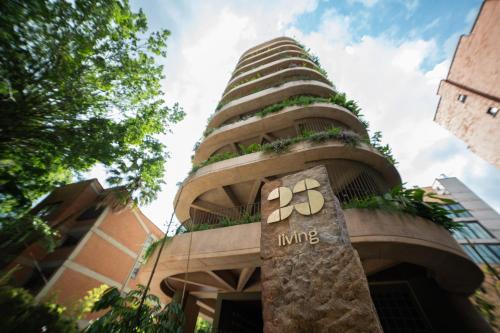 La Florida Hotel | 23 Living