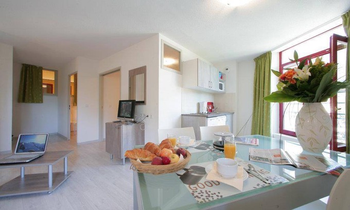 Allevard Apartment | 23 m² Studio flat ∙ 1 bedroom ∙ 2 guests