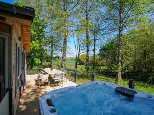 Dobwalls House | 23 Meadow Retreat