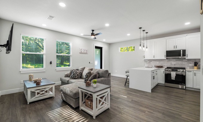 Brooksville House | # 23 The Brooksville Belle 4